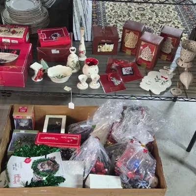 Sale Photo Thumbnail #124