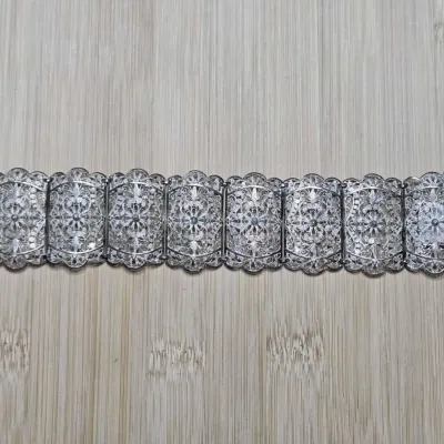 Sale Photo Thumbnail #381