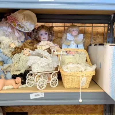 Sale Photo Thumbnail #639