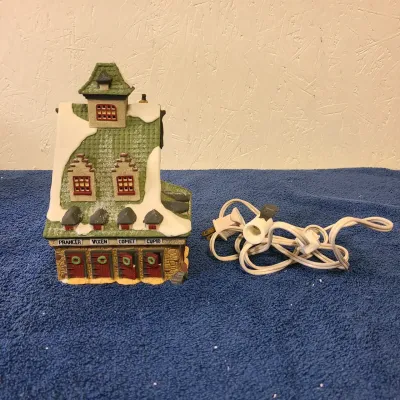 Sale Photo Thumbnail #50