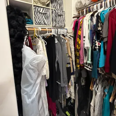 Sale Photo Thumbnail #141