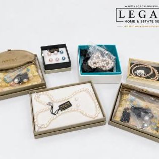 Sale Photo Thumbnail #38