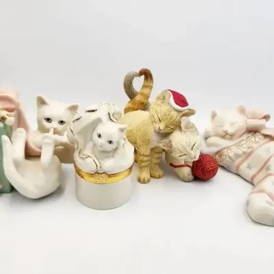 Lenox Christmas & Holiday Cat Figurine Collection (4 Pc)