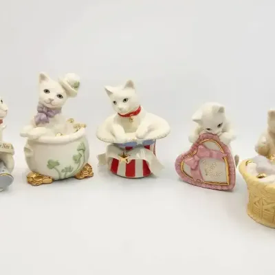 Lenox Holiday Collectible Cat Figurines: New Year’s, St. Patrick’s, Valentines, Easter (5 Pc)