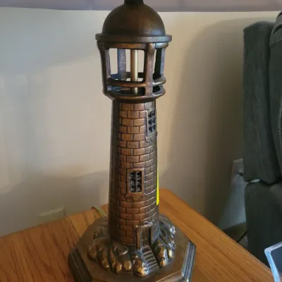Sale Photo Thumbnail #42: Lighthouse Lamp 