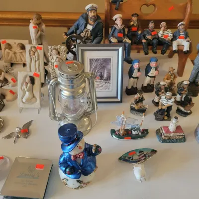 Sale Photo Thumbnail #22: Sailor Decor and Willow Tree Figures