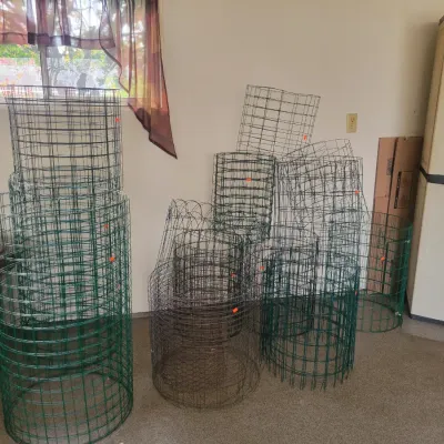 Sale Photo Thumbnail #121: Mesh Wire