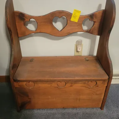 Sale Photo Thumbnail #78: Wooden Heart Trunk