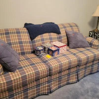 Sale Photo Thumbnail #47: Plaid Couch #2