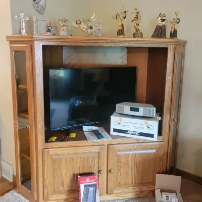 Sale Photo Thumbnail #43: Deep Corner TV Cabinet  and Toshiba TV