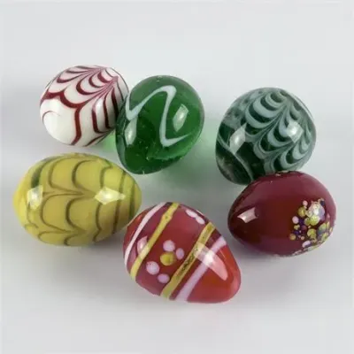 Lot 019  
Six Vintage Italian Art Glass Eggs