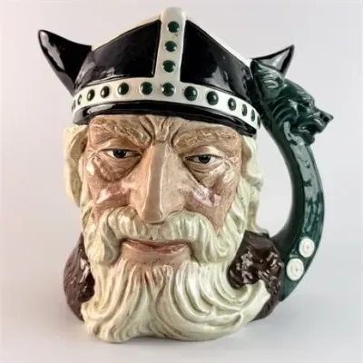 Lot 006
Vintage Viking Royal Doulton Toby Mug