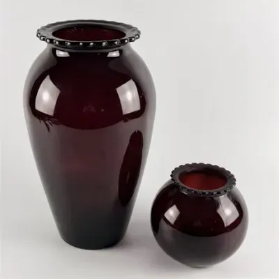 Lot 036   
Two Vintage Anchor Hocking Ruby Vases