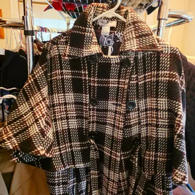 Sale Photo Thumbnail #60