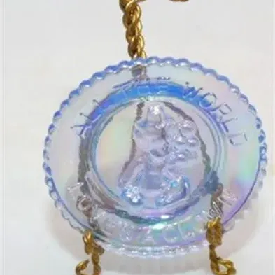 Lot 012   15 Bid(s)
Blue glass MOSSER clown plate & stand