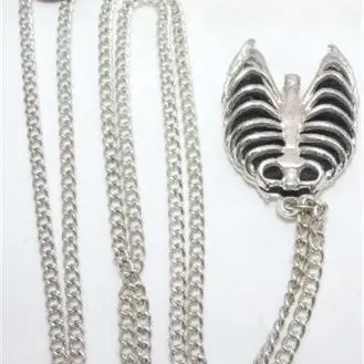 Lot 023   0 Bid(s)
Waylaid Necklace