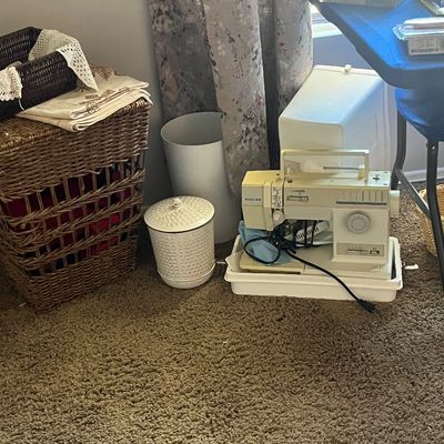 Sale Photo Thumbnail #36