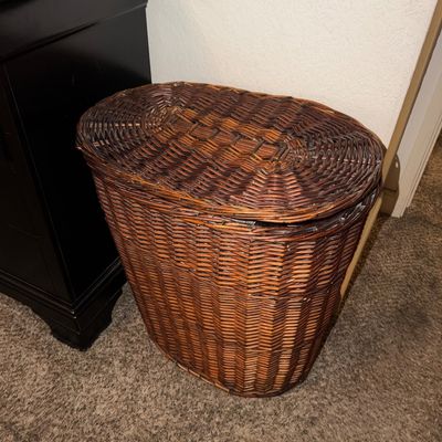 Sale Photo Thumbnail #99