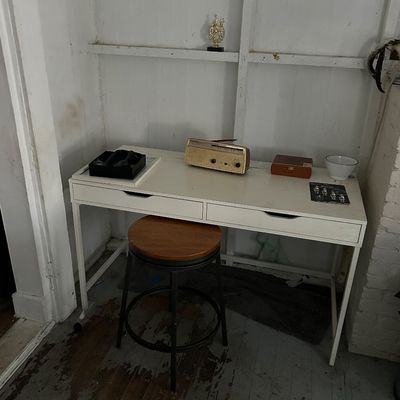 Sale Photo Thumbnail #33