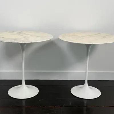 Pair Of Signed Knoll Studio Saarinen White Tulip Tables With Marble Tops