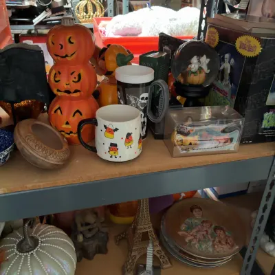 Sale Photo Thumbnail #205
