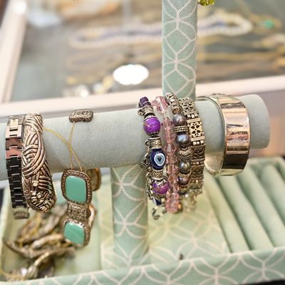 Sale Photo Thumbnail #143