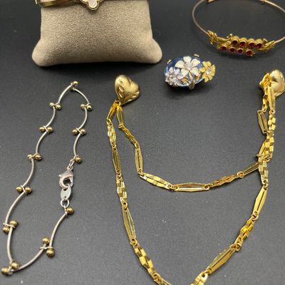 Sale Photo Thumbnail #219: Misc jewelry