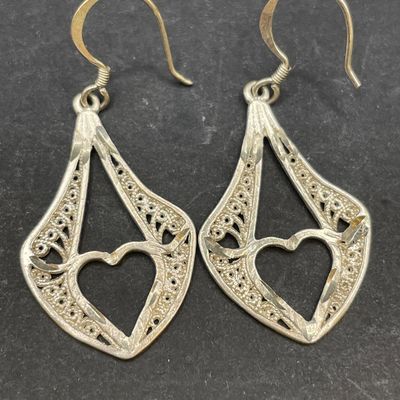 Sale Photo Thumbnail #96: Ones with hearts are stamped 
Couldn’t find. Stamp on the other one