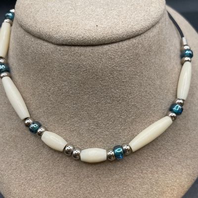 Sale Photo Thumbnail #74: Native style jewelry
