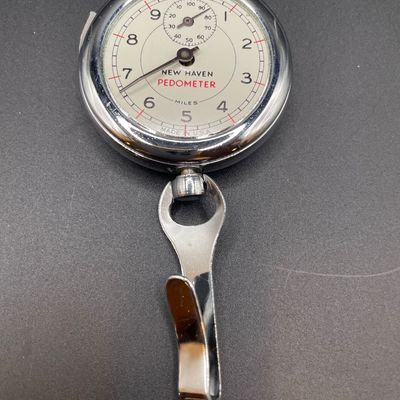 Sale Photo Thumbnail #195: Pedometer