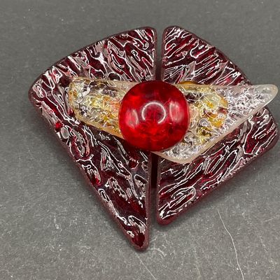 Sale Photo Thumbnail #86: Brooches
