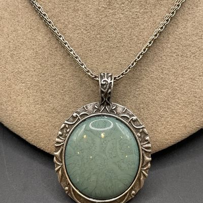 Sale Photo Thumbnail #194: Necklaces