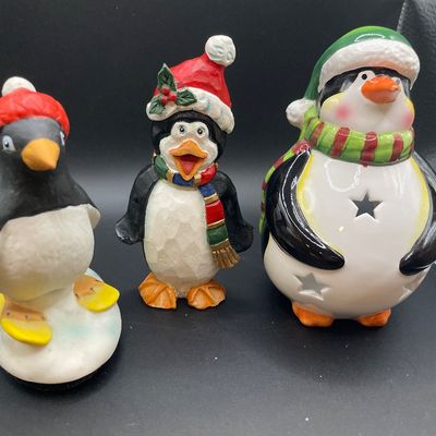 Sale Photo Thumbnail #289: Penguins