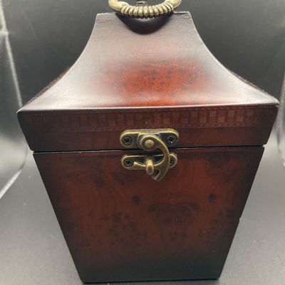 Sale Photo Thumbnail #236: Keepsake box with velvet lining
7” x 5”