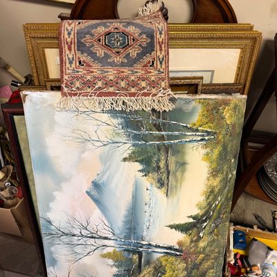 Estate sale photo