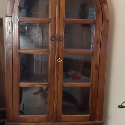 Rustic Solid Wood Arched Glass Door Display Cabinet with 2 Drawers – Spanish Colonial Style 