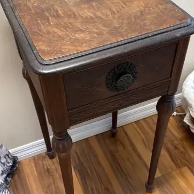 Antique Victorian-Style Wooden Table with Turned Legs 