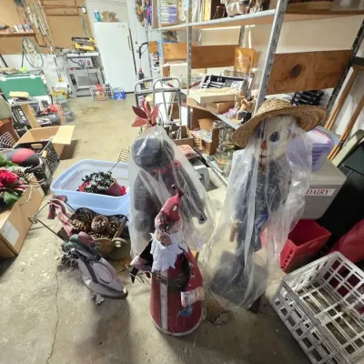 Sale Photo Thumbnail #41