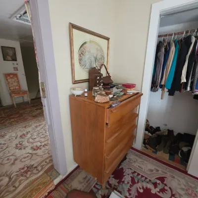 Sale Photo Thumbnail #39