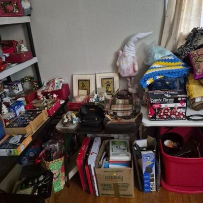 Sale Photo Thumbnail #67