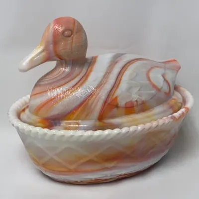 Sale Photo Thumbnail #2: Westmoreland Slag Glass Duck on Nest - Glows