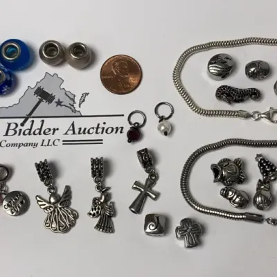 Sale Photo Thumbnail #305
