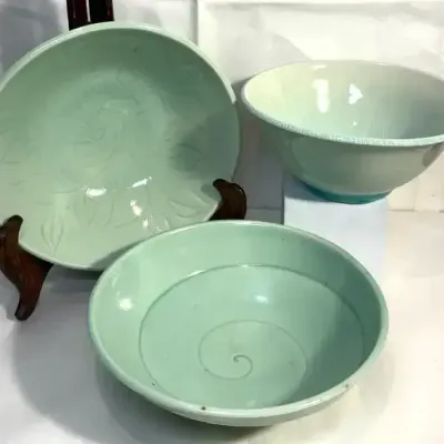 Nana Kuo Pottery Bowls