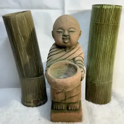 Sandstone-textured monk & Nana Kuo Pottery
