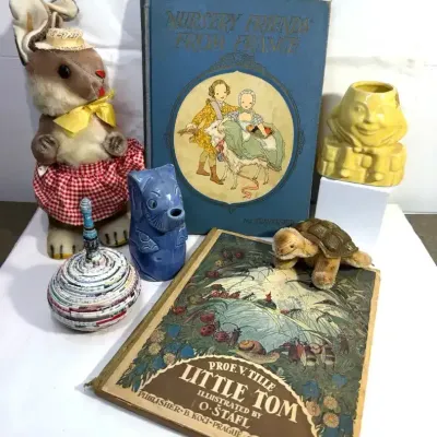 Vintage Steiff "Slo" Turtle, Childrens Books & Other Items