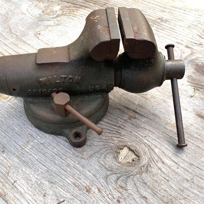Wilton No. 825 Baby Bullet vise 