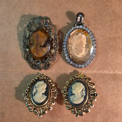 Sale Photo Thumbnail #549