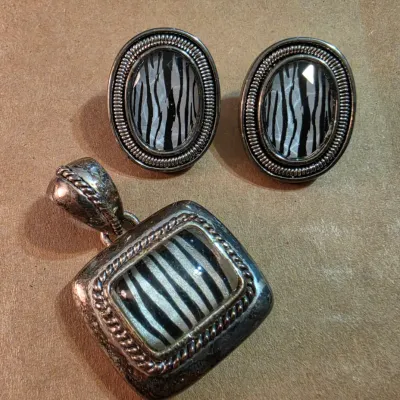 Sale Photo Thumbnail #67