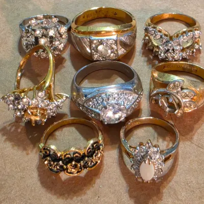 Sale Photo Thumbnail #379