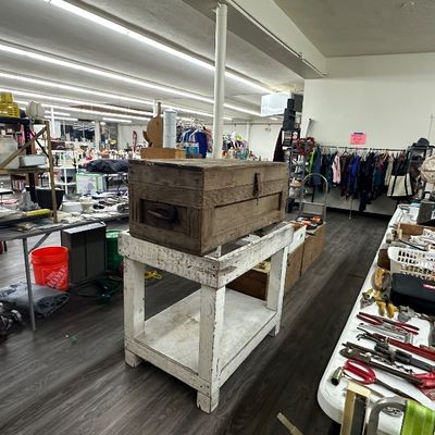 Sale Photo Thumbnail #238